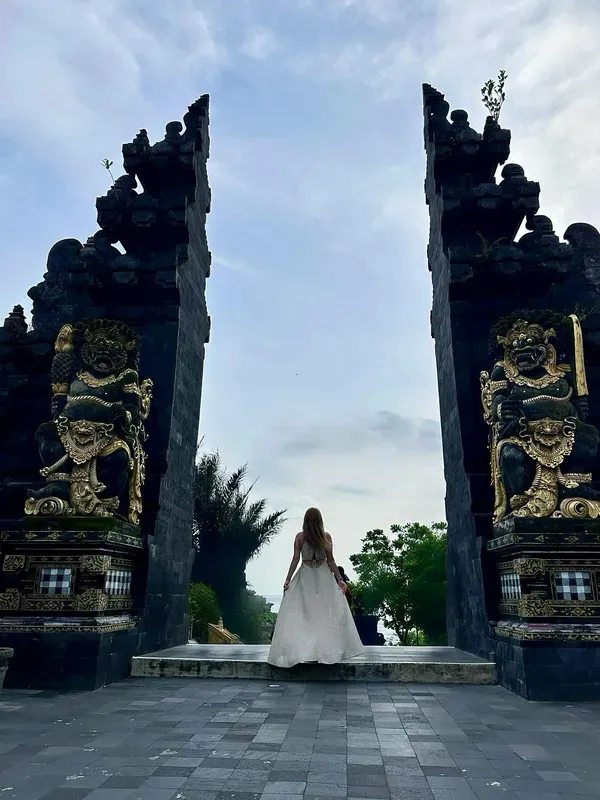 Tanah Lot visitor photo 4